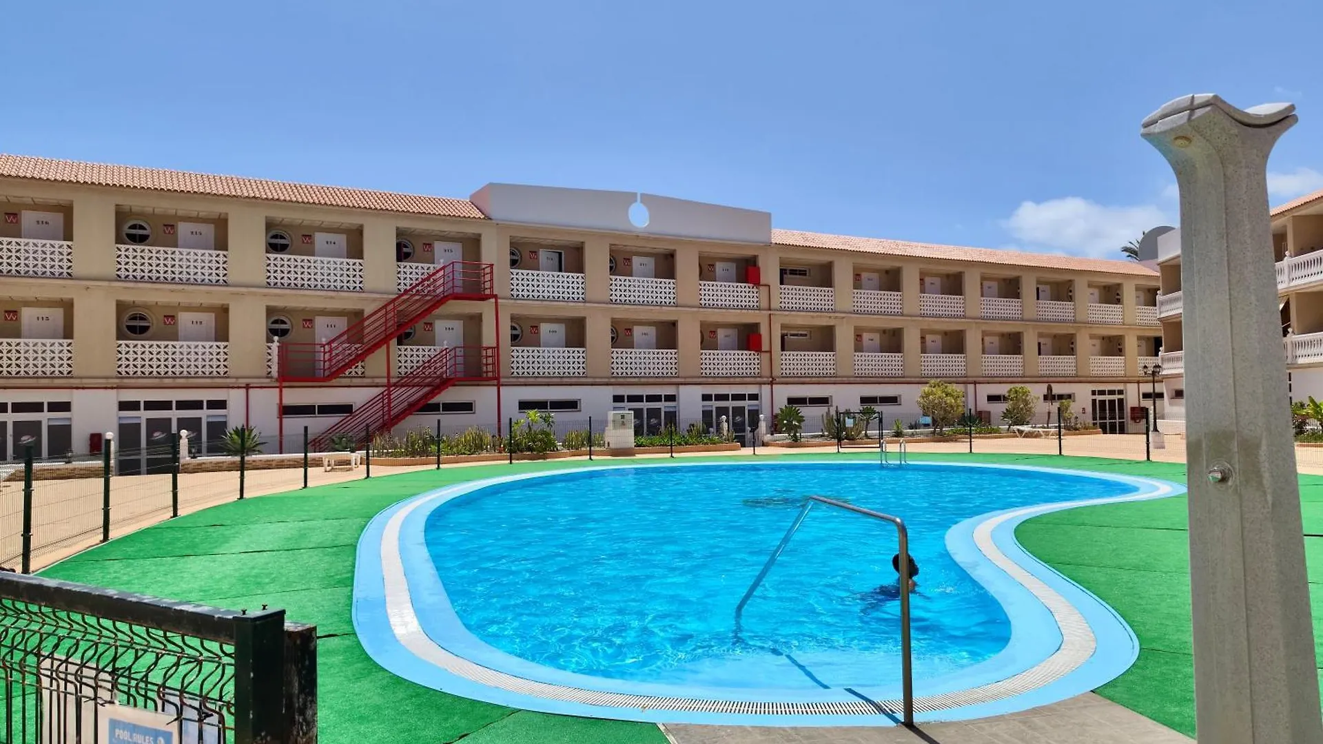 Encantador Estudio Con Terraza Privada Y Espectaculares Vistas Al Mar En Costa Del Silencio, Cerca De Los Cristianos España